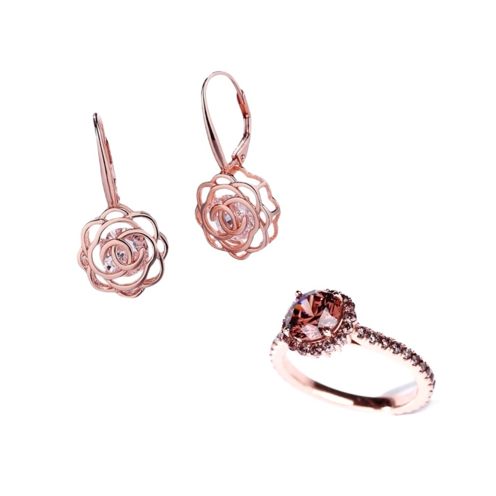 Rose Gold Crystal Rose Earring and Halo Ring Set Size 7 💍 New Without Tags